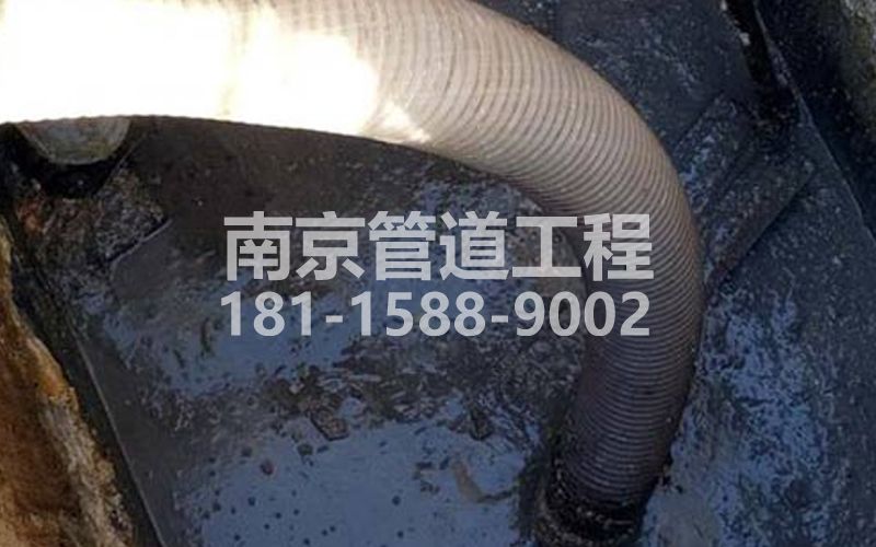 213南炼新村抽粪